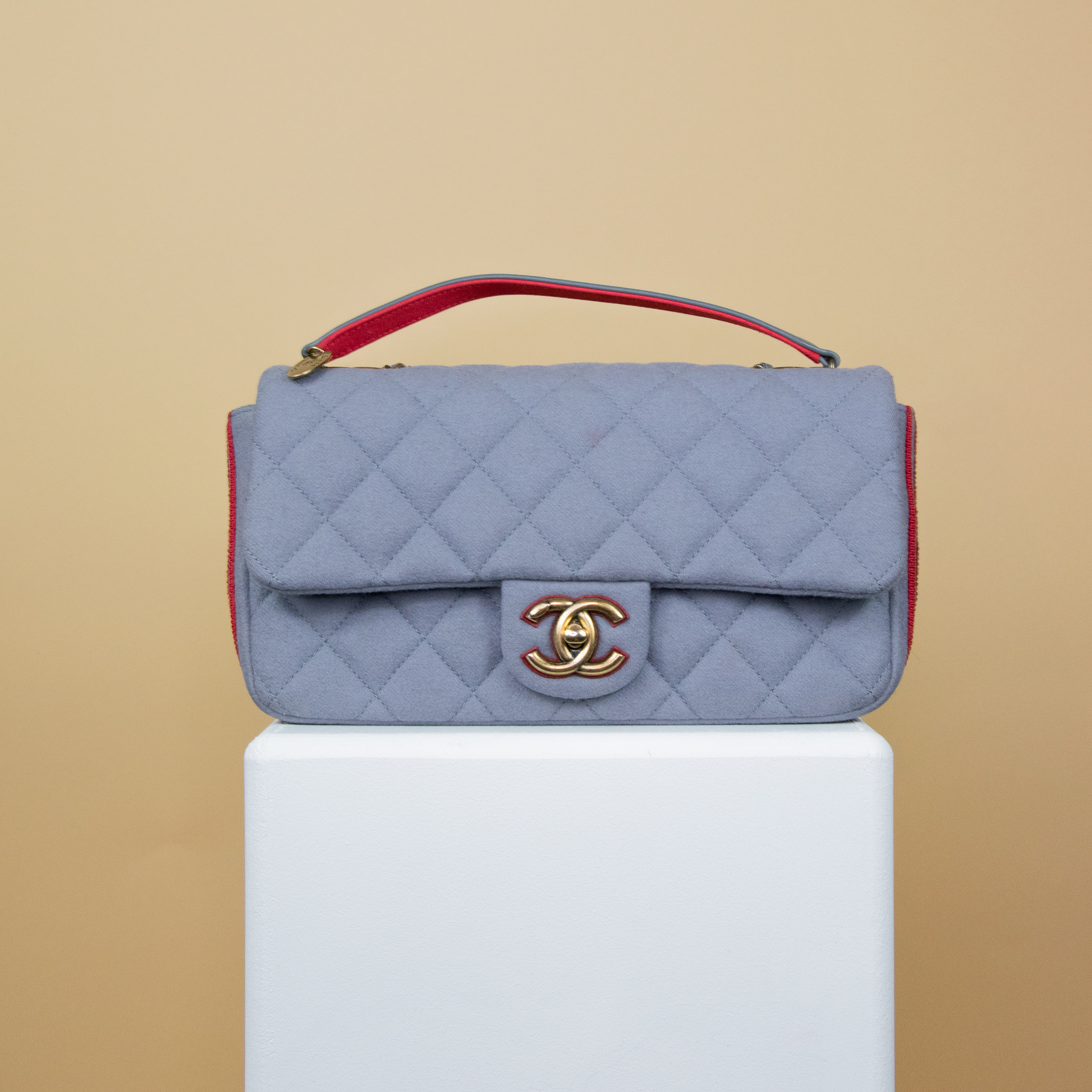 Chanel Flap Bag aus der Salzburg Kollektion aus Wolle