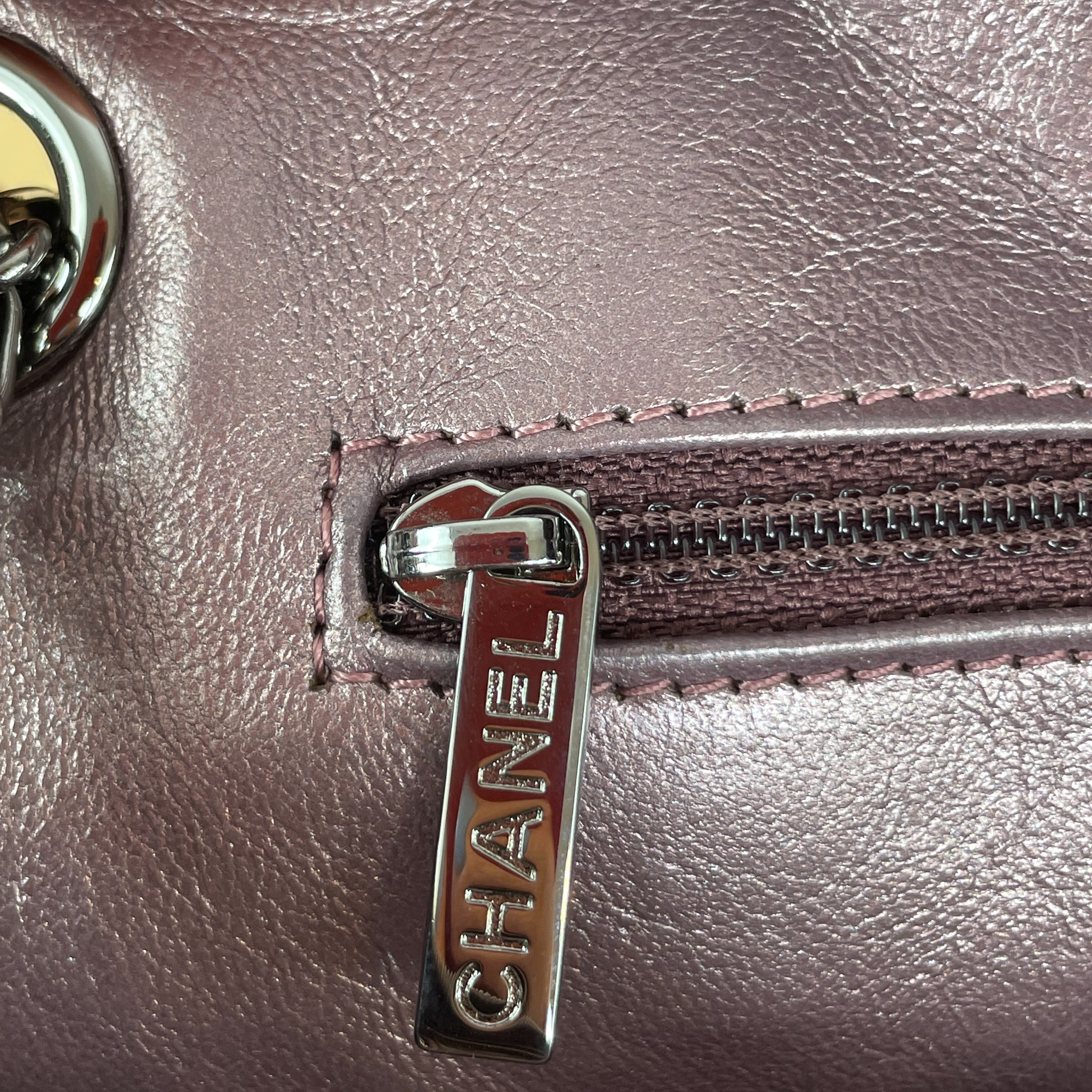 Chanel Camera Bag Tasche Groß Rose Irisierend Reissue 2.55
