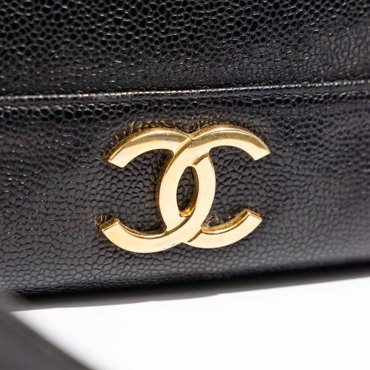 Chanel Vintage Shopper Triple CC Tasche Schwarz – the luxury cabinet