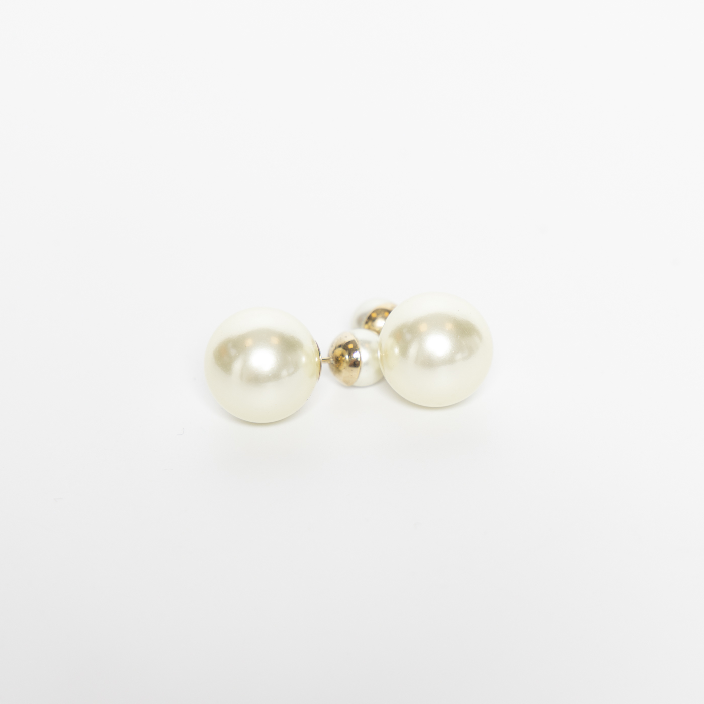 Dior Tribales Ohrringe mit großer Perle