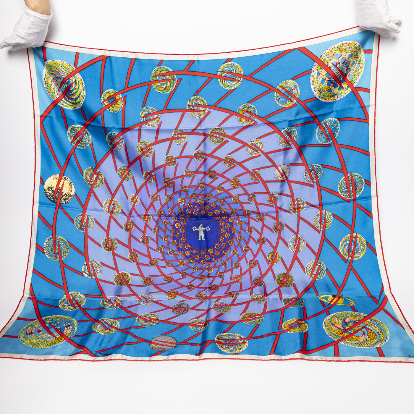 Hermès Carré 90 Tuch Les Feux De L'Espace Blau